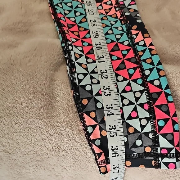 Victoria's Secret Sport Leggings - Size SP - Picture 8 of 10